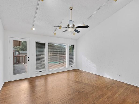 2712  Lincoln Drive , Arlington Texas 76006