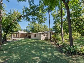 523  Houston Street , Cedar Hill Texas 75104