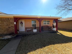 1410  Bowie Street , Garland Texas 75042