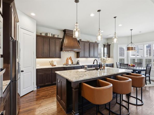 7284  Banded Mustang Drive , Frisco Texas 75036