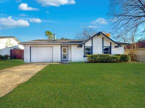 418  Clover Lane , Garland Texas 75043
