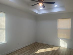 2512 E Overton Road , Dallas Texas 75216