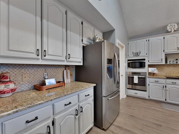 2100  Rheims Drive , Carrollton Texas 75006