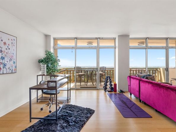 6211 W Northwest Highway  2005, Dallas Texas 75225