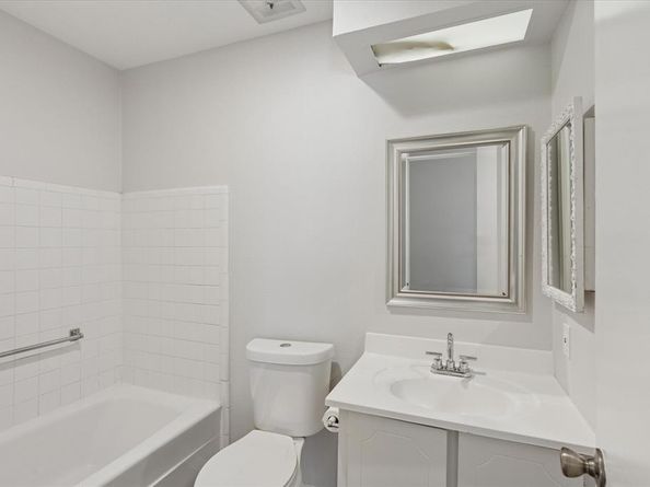 11 E Townhouse Lane  26, Grand Prairie Texas 75052