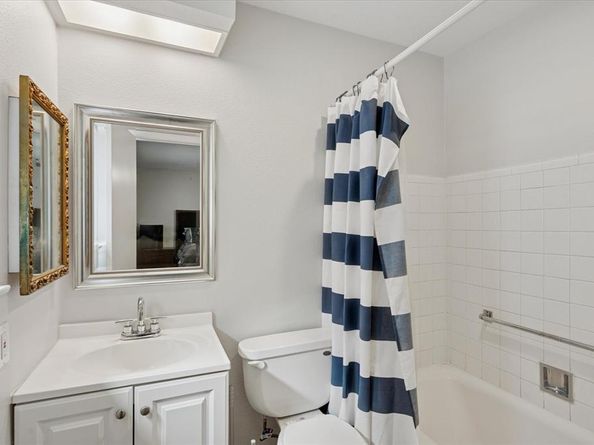 11 E Townhouse Lane  26, Grand Prairie Texas 75052