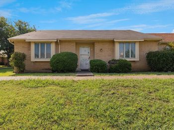 11 E Townhouse Lane 