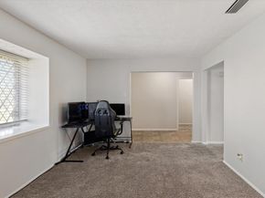 11 E Townhouse Lane  26, Grand Prairie Texas 75052