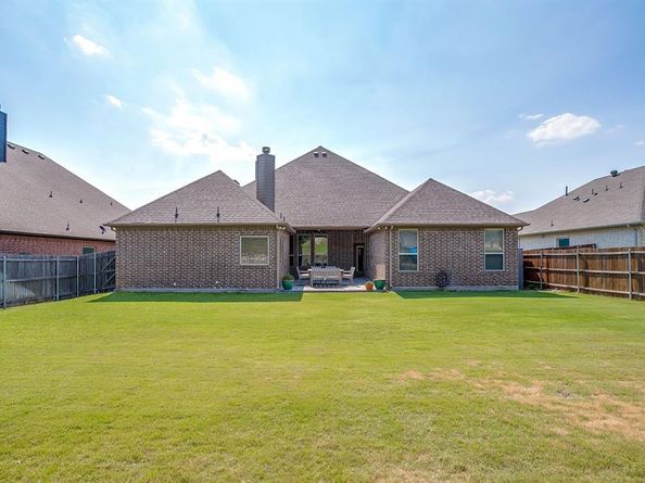 4005  Brookdale Road , Benbrook Texas 76116
