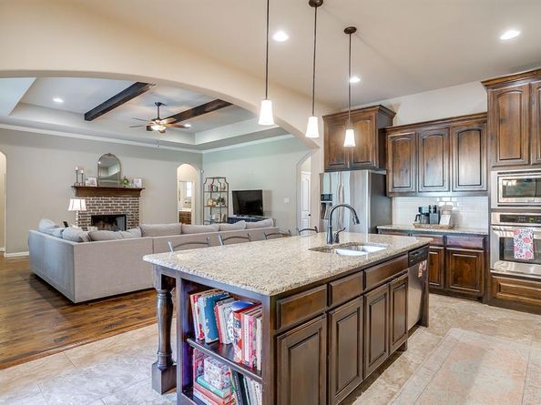 4005  Brookdale Road , Benbrook Texas 76116