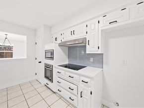 3802  Roan Circle , Garland Texas 75043