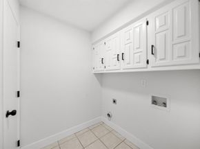 3802  Roan Circle , Garland Texas 75043