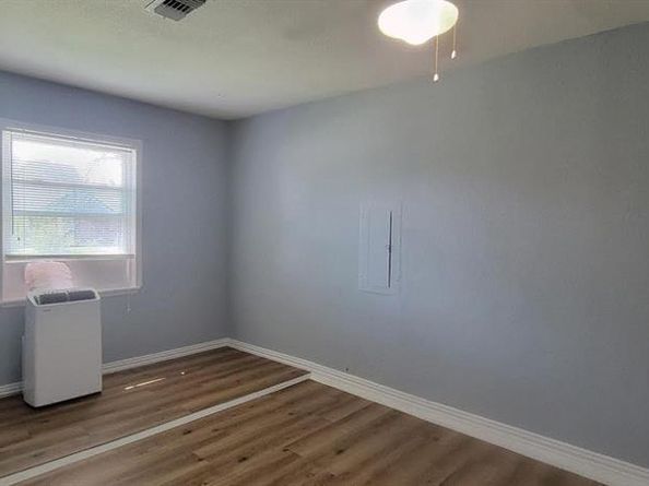1502  Rahall Street , Garland Texas 75040