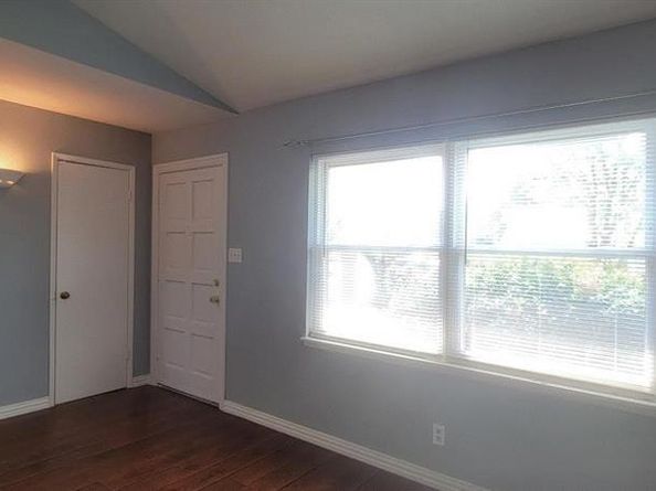 1502  Rahall Street , Garland Texas 75040