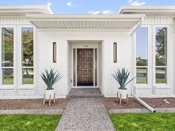 1002  Windsong Trail 