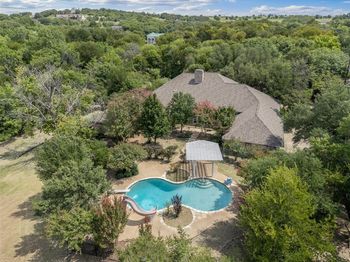 417  Verna Trail N