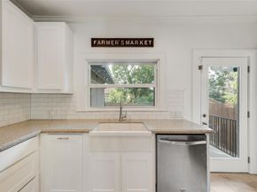 1124  Clara Street , Fort Worth Texas 76110