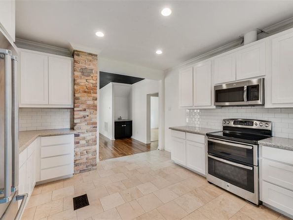 1124  Clara Street , Fort Worth Texas 76110