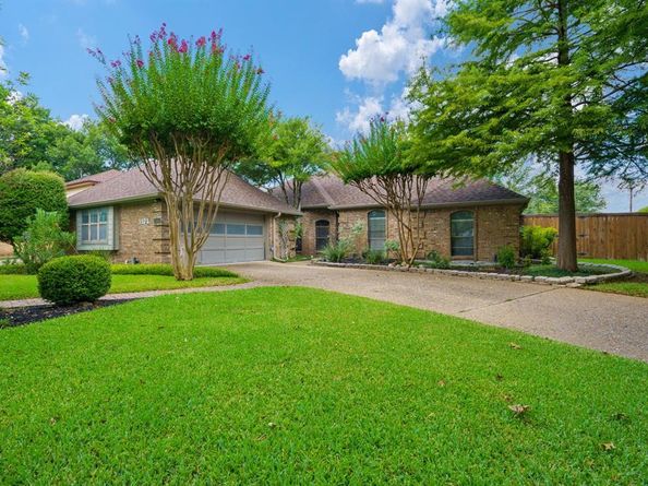 1101  Balfour Drive , Cedar Hill Texas 75104