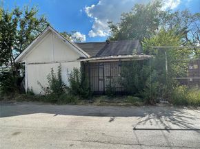 1807 S Malcolm X Boulevard , Dallas Texas 75226