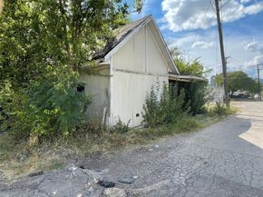 1807 S Malcolm X Boulevard , Dallas Texas 75226