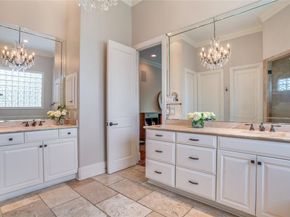 4731 N Lindhurst Avenue , Dallas Texas 75229