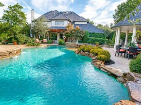 4731 N Lindhurst Avenue , Dallas Texas 75229