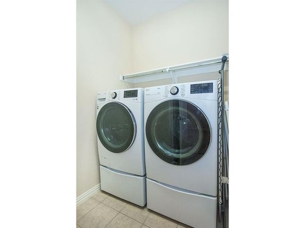 8624  Iron Horse Drive , Irving Texas 75063