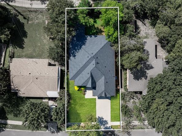 2318  Jonesboro Avenue , Dallas Texas 75228