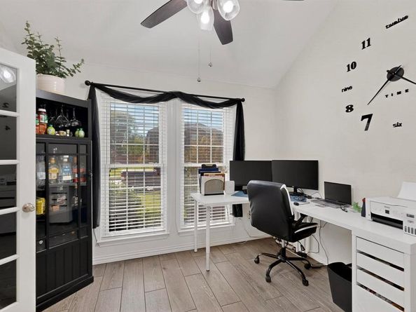 805  Kathryn Drive , Lewisville Texas 75067