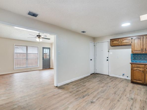 5505  Key Bend , Garland Texas 75043