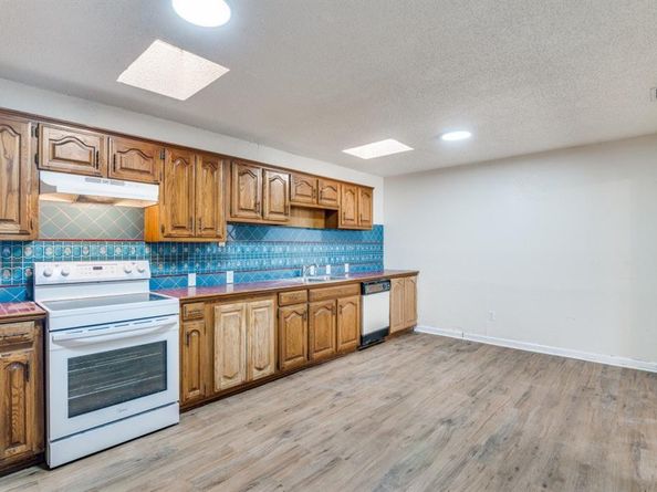 5505  Key Bend , Garland Texas 75043