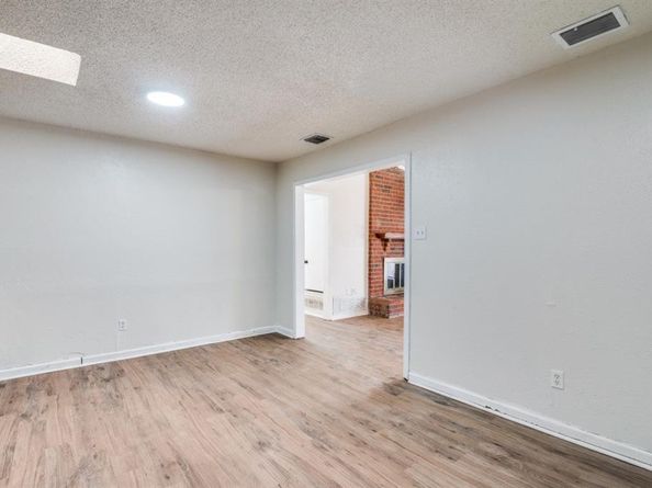 5505  Key Bend , Garland Texas 75043