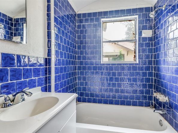 3703  Dunbar Street , Dallas Texas 75215
