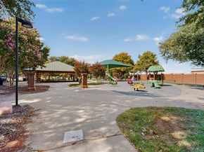4130  Proton Drive  7C, Addison Texas 75001