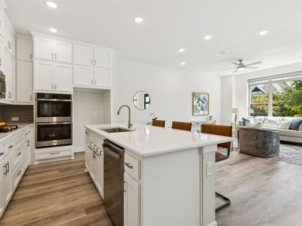 7112  Amber Grove Court , Dallas Texas 75231
