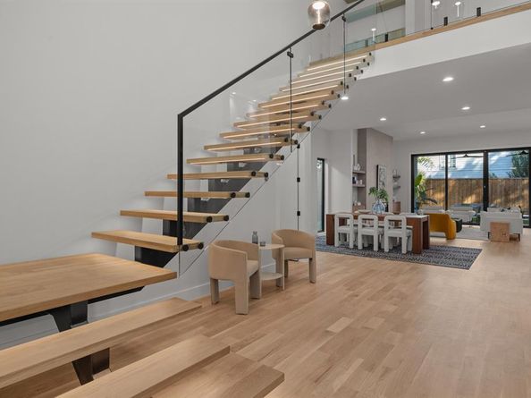 6231  McCommas Boulevard , Dallas Texas 75214