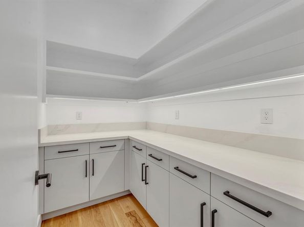 6231  McCommas Boulevard , Dallas Texas 75214