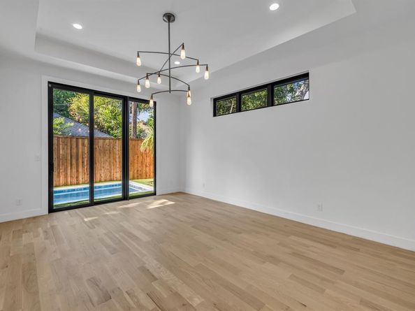 6231  McCommas Boulevard , Dallas Texas 75214