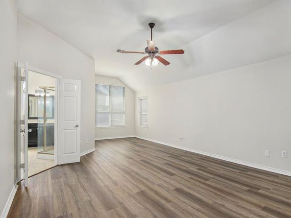 5915  Saddleridge Court , Grand Prairie Texas 75052