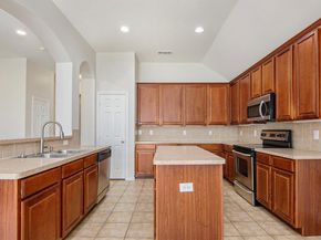 5915  Saddleridge Court , Grand Prairie Texas 75052