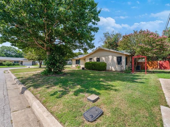 2108  Bettibart Street , Fort Worth Texas 76134