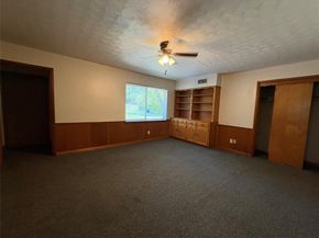 2523  Whitewood Drive , Dallas Texas 75233