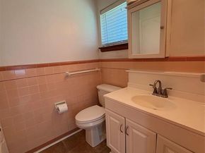 2523  Whitewood Drive , Dallas Texas 75233
