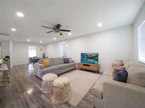 2842  Burlington Boulevard , Dallas Texas 75211