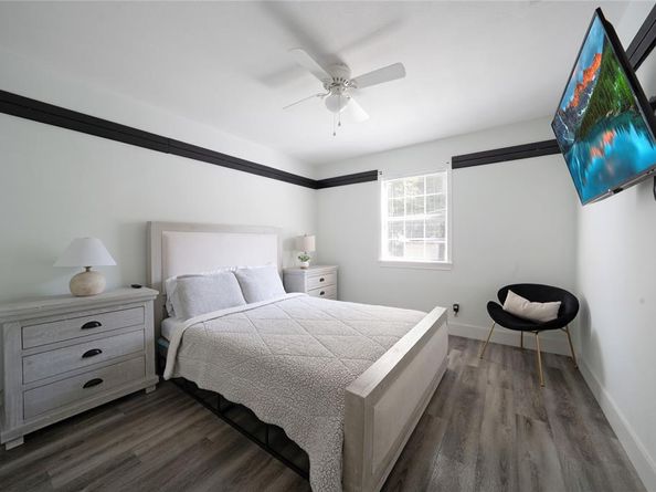 2842  Burlington Boulevard , Dallas Texas 75211