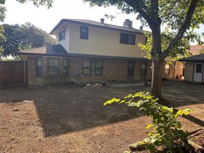 1705  Northtown Drive , Grand Prairie Texas 75050