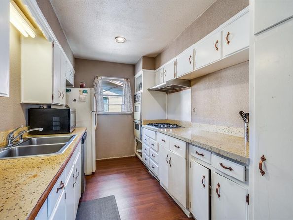 2605  Carten Street , Fort Worth Texas 76112