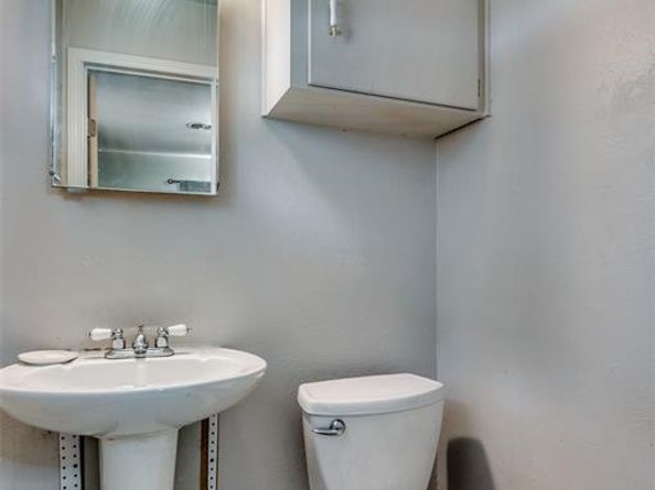 2605  Carten Street , Fort Worth Texas 76112