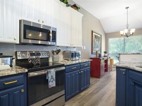 112  Ty Lane , Azle Texas 76020